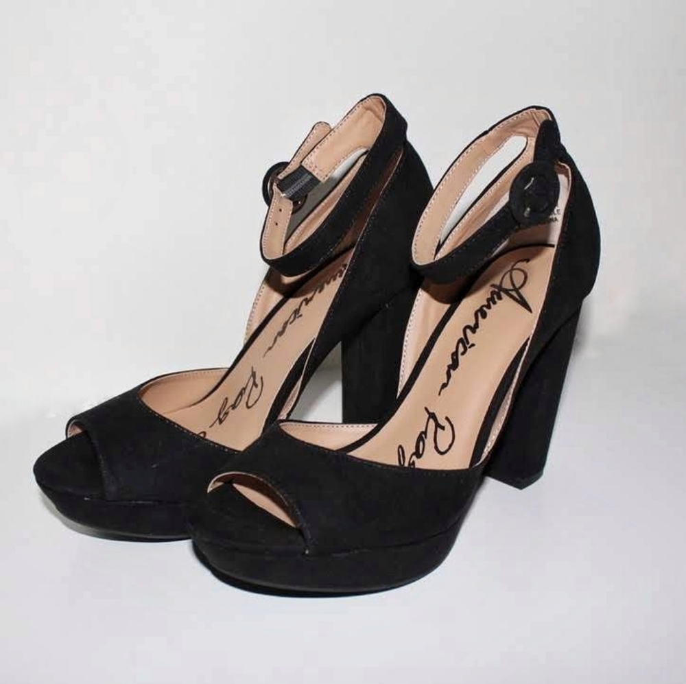 NEW American Rag Shoes Size 6.5